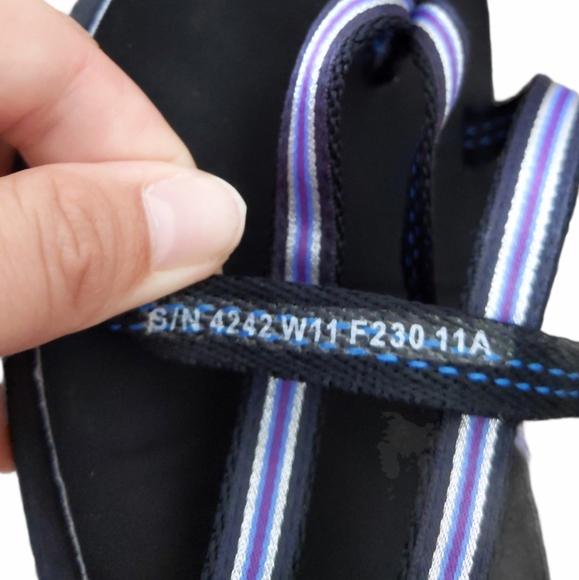 Teva Wedge Sandal Thin Strap Black & Purple - Picture 5 of 7